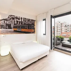 Viva 3*, Milaan Italië