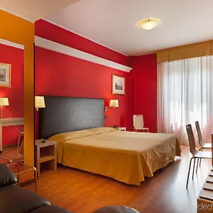 Berlino 3*, Milaan Italië